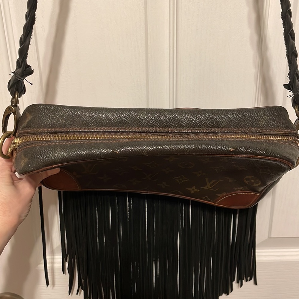 Authentic Louis Vuitton Vintage Boho - Picture 5 of 6